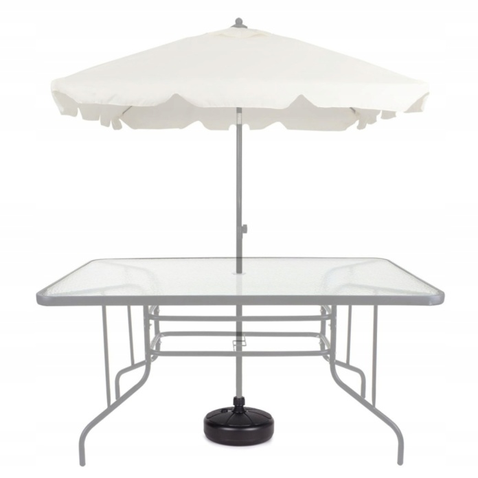 podstawa do parasola ogrodowego z parasolem zamontowanym w stole ogrodowym